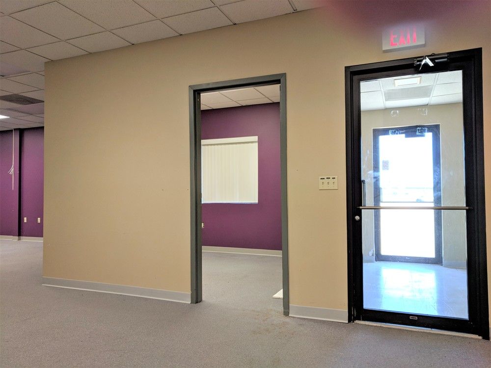 901 W Main St, El Paso, IL 61738